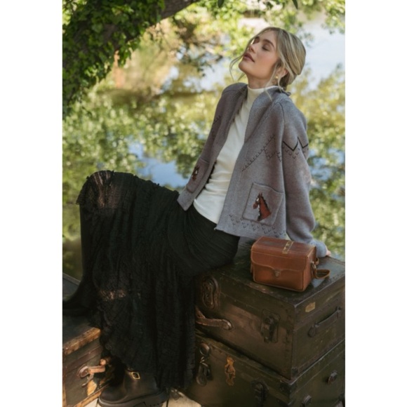 Women's Gray Horse Pattern Cardigan - Picture 3 of 10